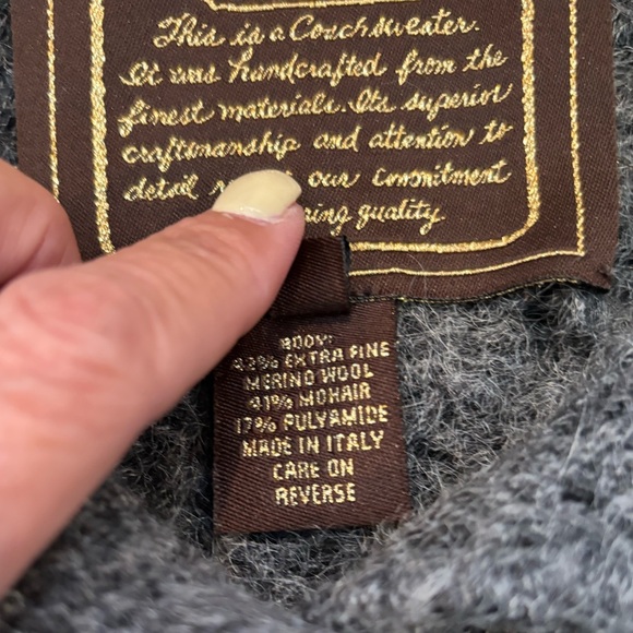 ✨COACH Extra Merino Wool & Mohair
Button Down Cardigan Sweater - Picture 10 of 16